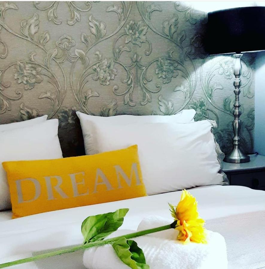Bhotani-On-Bax Bed and Breakfast Port Elizabeth Eksteriør billede
